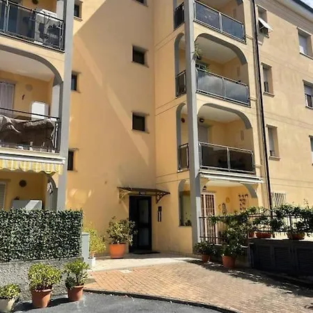 Vista Mare Apartment *